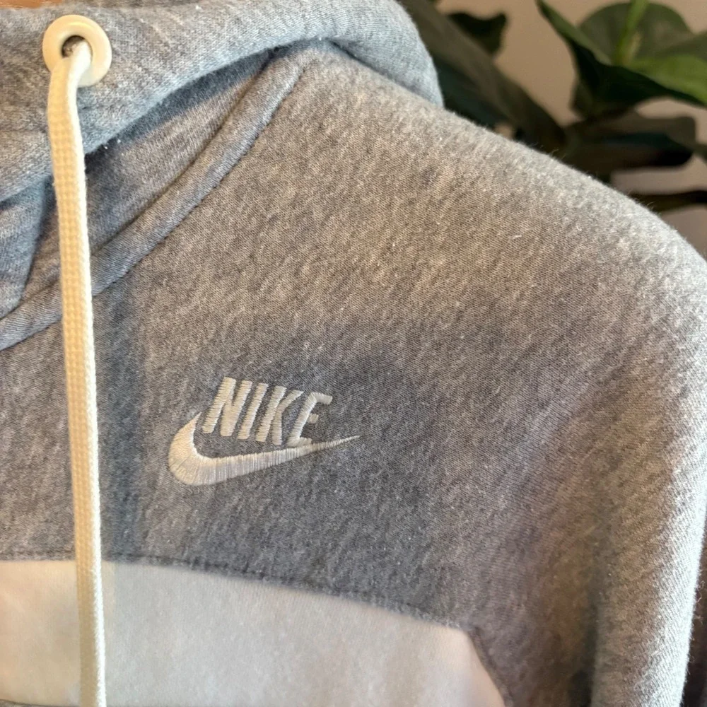 Nike Sportswear Boys Full Zip Hoodie Heather Gray Fleece L 12-14 Sweatshirt